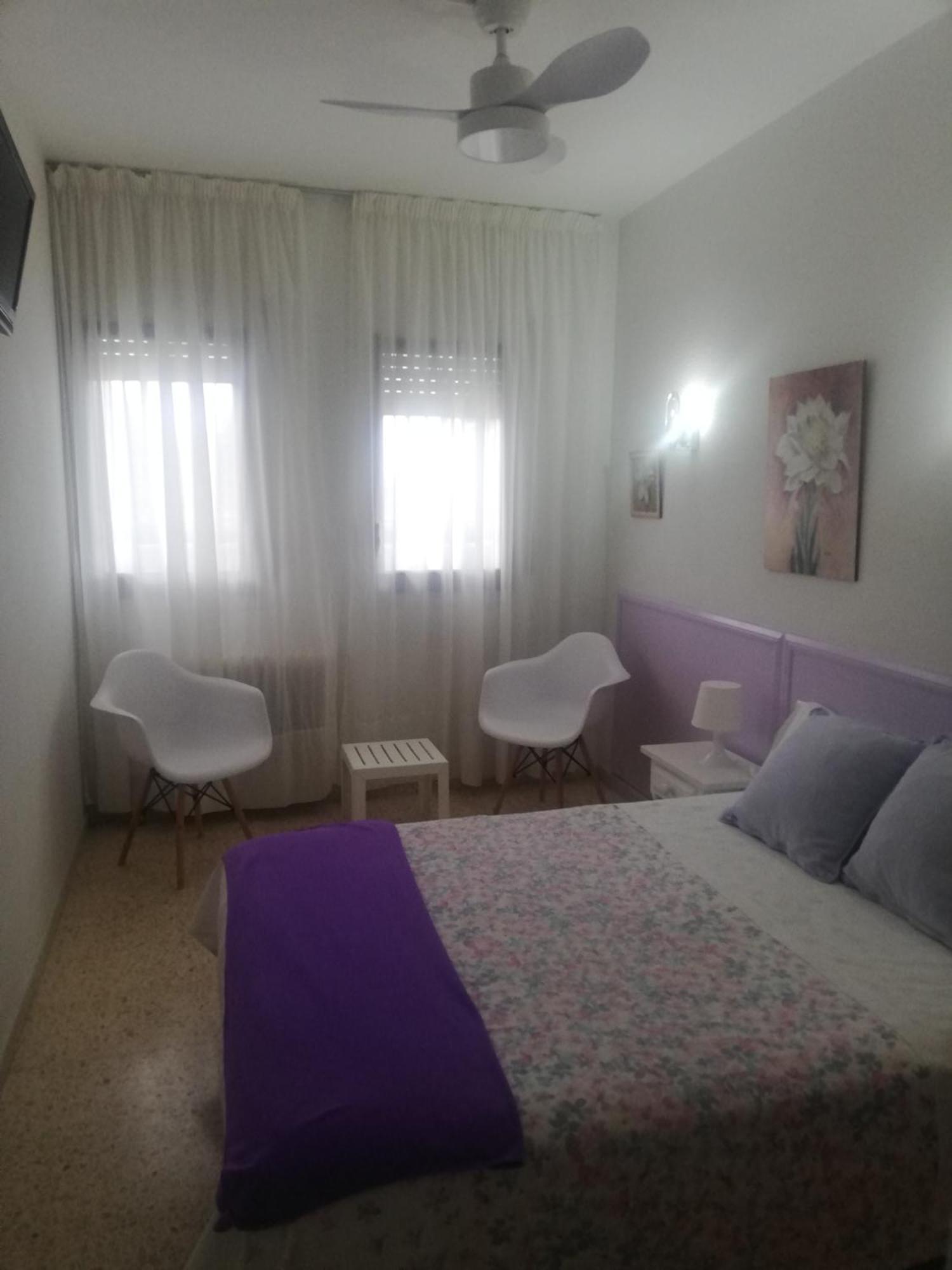 Hostal Los Pinares Lloret de Mar Zewnętrze zdjęcie
