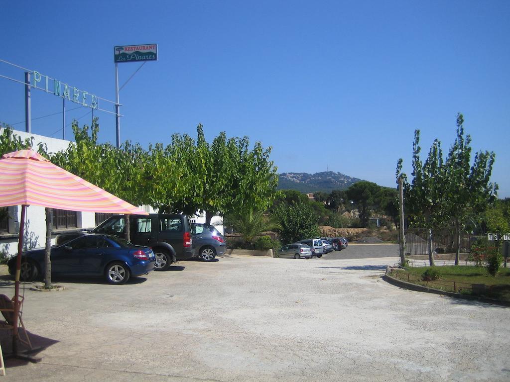 Hostal Los Pinares Lloret de Mar Zewnętrze zdjęcie